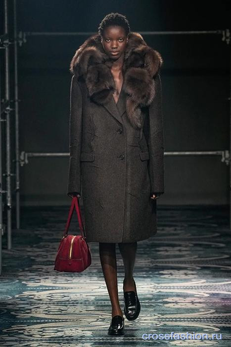 Prada fall 2025 38