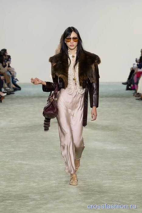 Chloe fall 2025 13